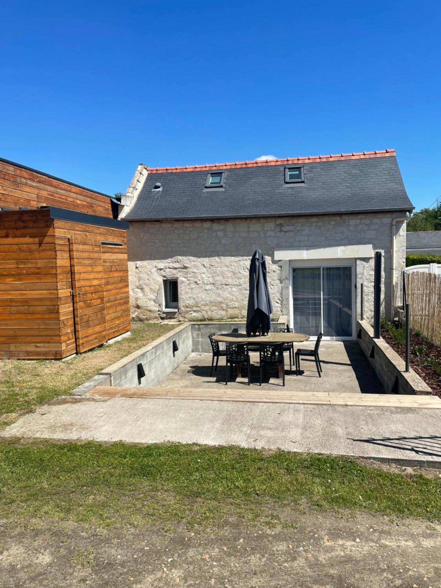 Villa La Halte Des Marais Huismes Exterior foto